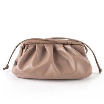 Women’s Soft Cloud Shaped Shoulder Bag Accessories Bags & Backpacks a559b87068921eec05086c: 1|10|11|2|3|4|5|6|7|8|9 